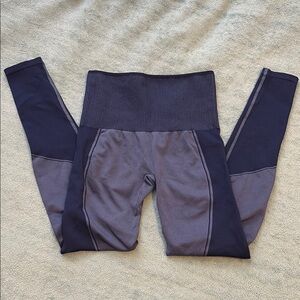 Third Love blue color block leggings